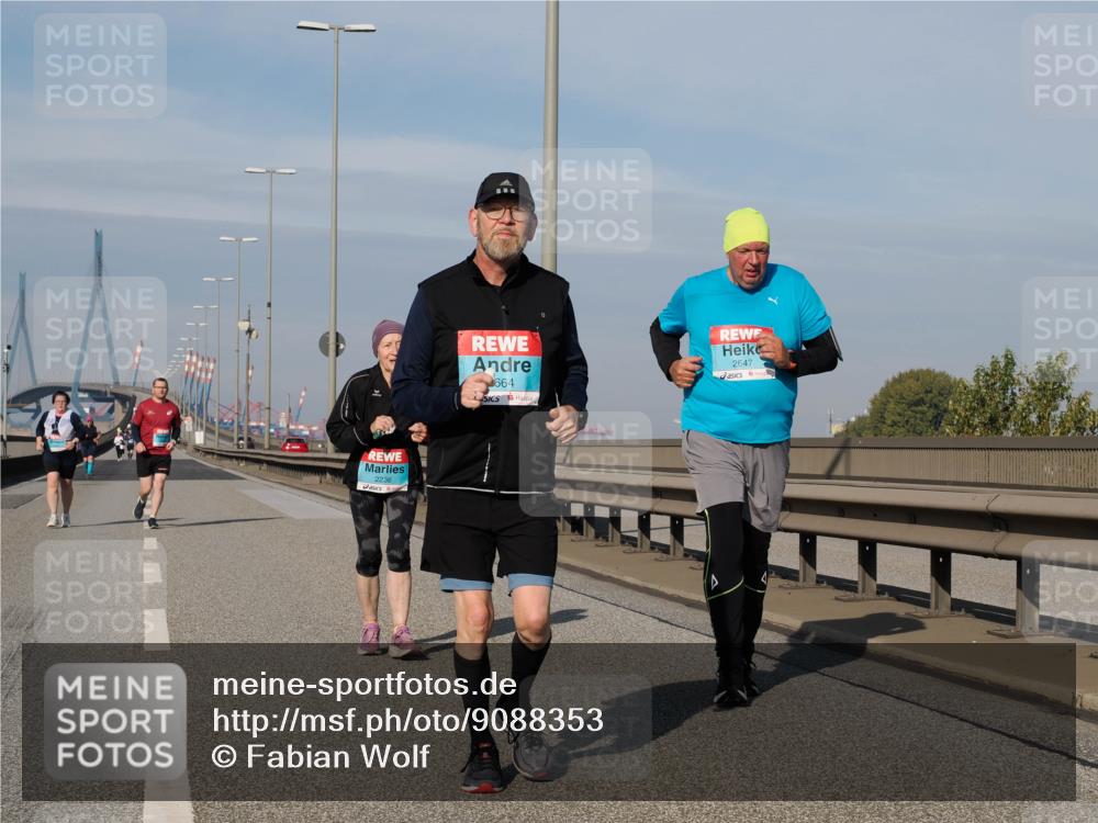 03.10.2025 - Köhlbrandbrückenlauf Fabian Wolf http://msf.ph/oto/9088353 03.10.2025 10:24:08 Position 3 2236, 664, 2647 meine-sportfotos.de