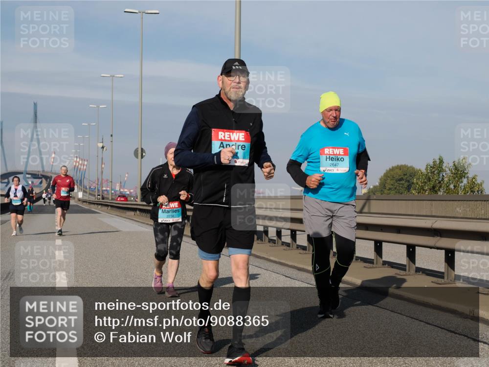 03.10.2025 - Köhlbrandbrückenlauf Fabian Wolf http://msf.ph/oto/9088365 03.10.2025 10:24:09 Position 3 2236, 2647 meine-sportfotos.de