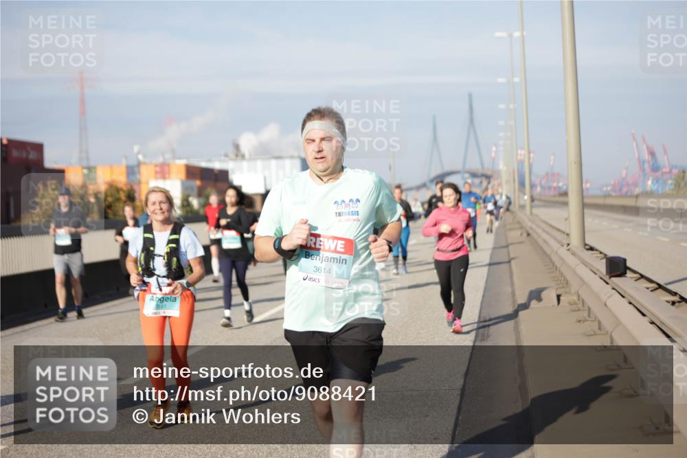 03.10.2025 - Köhlbrandbrückenlauf Jannik Wohlers http://msf.ph/oto/9088421 03.10.2025 10:09:01 Position 3 3614 meine-sportfotos.de