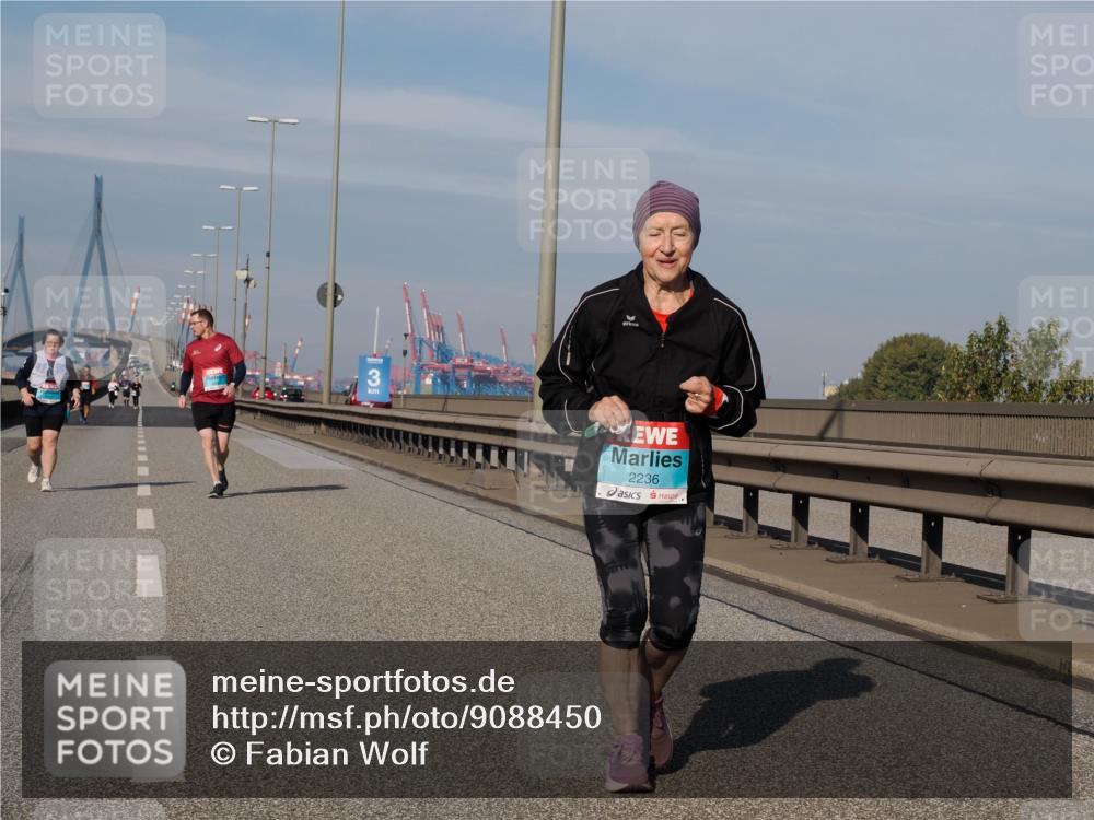 03.10.2025 - Köhlbrandbrückenlauf Fabian Wolf http://msf.ph/oto/9088450 03.10.2025 10:24:11 Position 3 3, 2236 meine-sportfotos.de