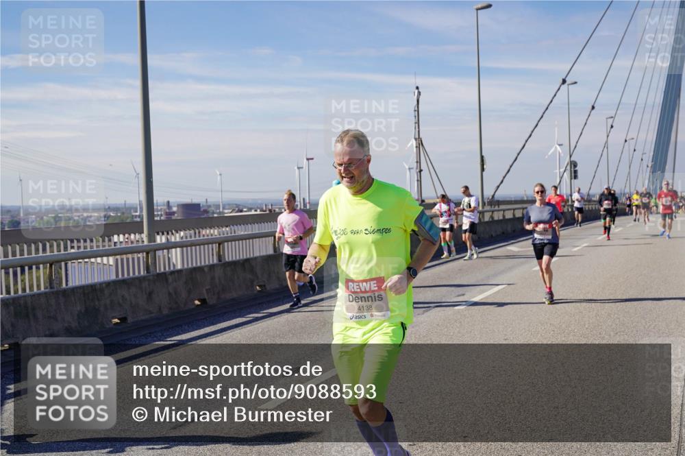 03.10.2025 - Köhlbrandbrückenlauf Michael Burmester http://msf.ph/oto/9088593 03.10.2025 12:44:42 Position 2 4138 meine-sportfotos.de