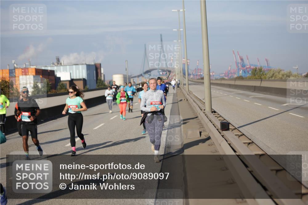03.10.2025 - Köhlbrandbrückenlauf Jannik Wohlers http://msf.ph/oto/9089097 03.10.2025 10:09:23 Position 3  meine-sportfotos.de