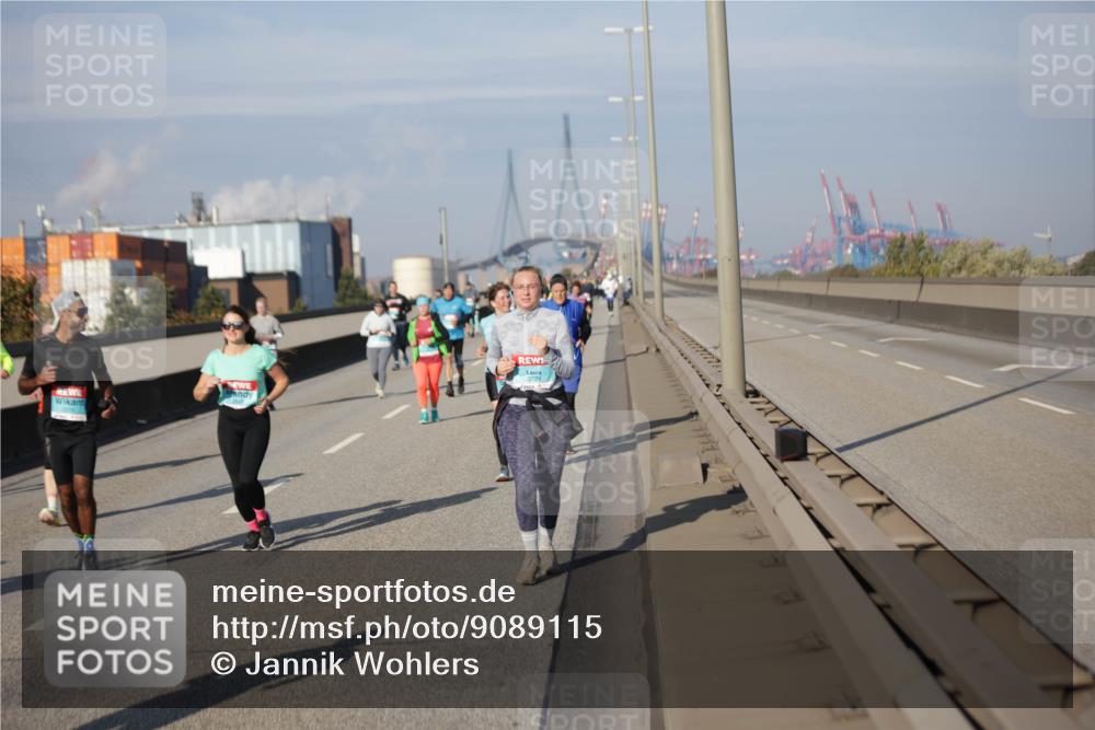 03.10.2025 - Köhlbrandbrückenlauf Jannik Wohlers http://msf.ph/oto/9089115 03.10.2025 10:09:23 Position 3  meine-sportfotos.de
