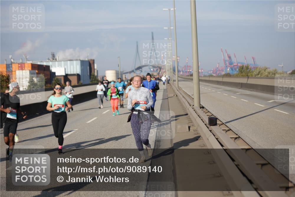 03.10.2025 - Köhlbrandbrückenlauf Jannik Wohlers http://msf.ph/oto/9089140 03.10.2025 10:09:23 Position 3  meine-sportfotos.de