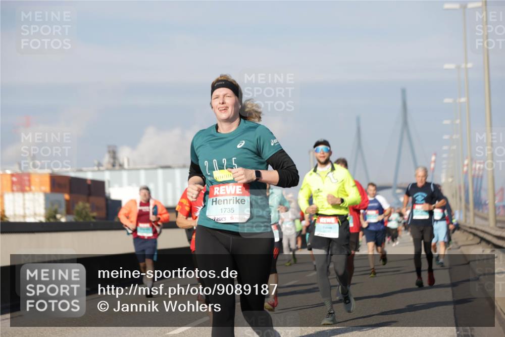 03.10.2025 - Köhlbrandbrückenlauf Jannik Wohlers http://msf.ph/oto/9089187 03.10.2025 09:58:28 Position 3 2025, 1735 meine-sportfotos.de