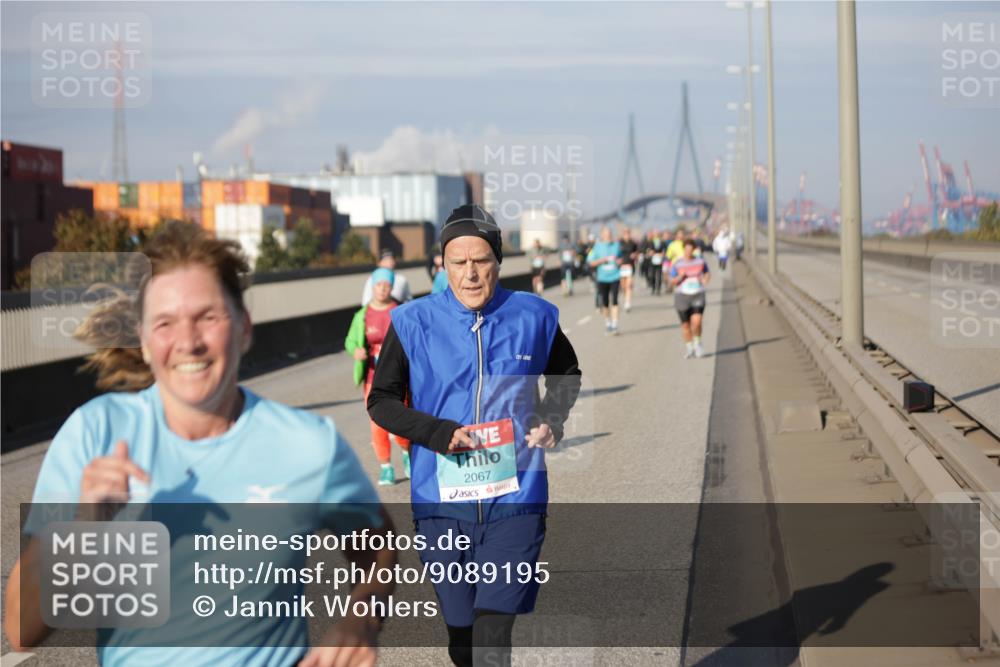 03.10.2025 - Köhlbrandbrückenlauf Jannik Wohlers http://msf.ph/oto/9089195 03.10.2025 10:09:29 Position 3 2067 meine-sportfotos.de