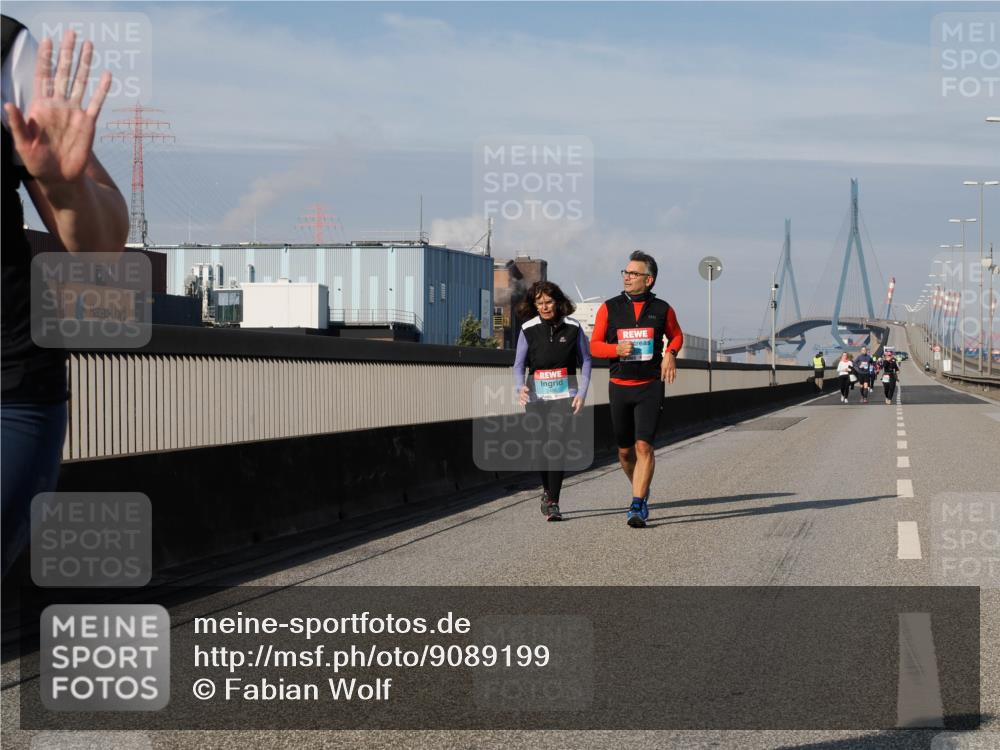 03.10.2025 - Köhlbrandbrückenlauf Fabian Wolf http://msf.ph/oto/9089199 03.10.2025 10:24:44 Position 3  meine-sportfotos.de