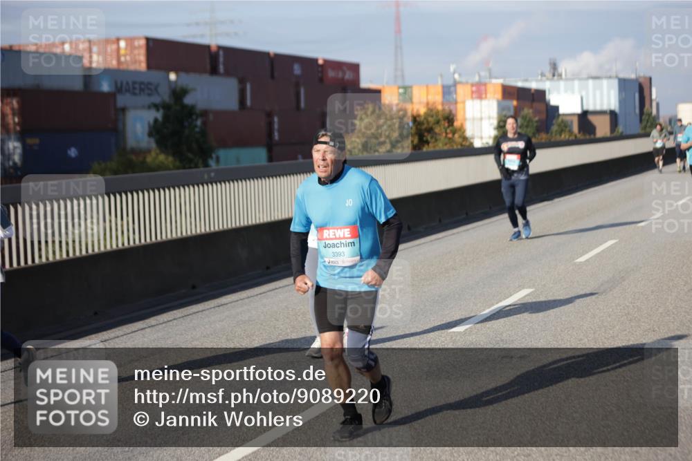 03.10.2025 - Köhlbrandbrückenlauf Jannik Wohlers http://msf.ph/oto/9089220 03.10.2025 10:09:33 Position 3 3393 meine-sportfotos.de