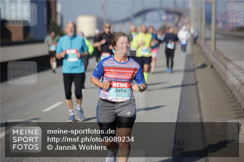 03.10.2025 - Köhlbrandbrückenlauf Jannik Wohlers http://msf.ph/oto/9089234 03.10.2025 10:09:35 Position 3 2935 meine-sportfotos.de