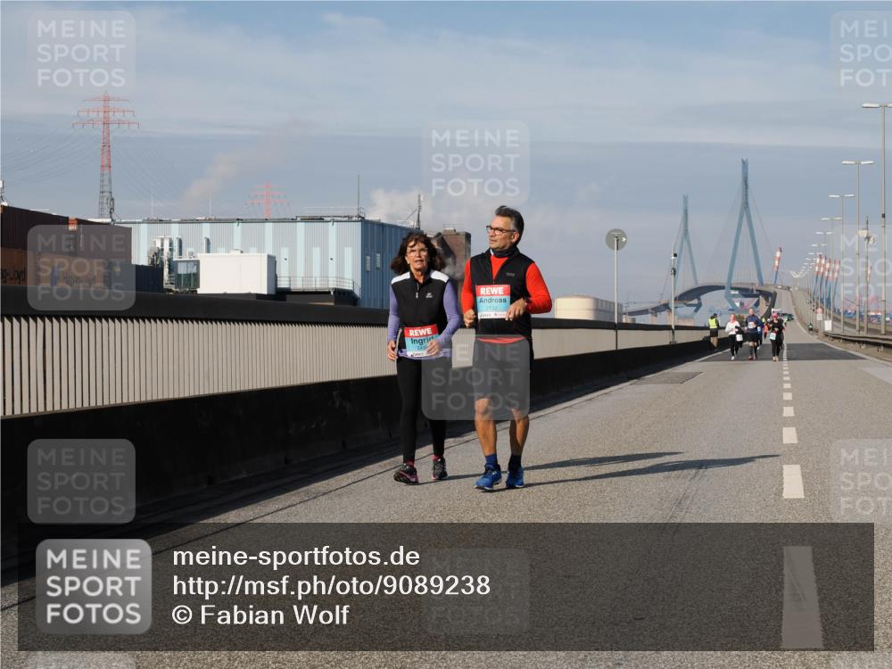 03.10.2025 - Köhlbrandbrückenlauf Fabian Wolf http://msf.ph/oto/9089238 03.10.2025 10:24:45 Position 3 2132 meine-sportfotos.de