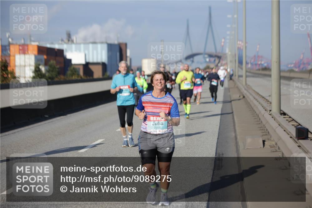 03.10.2025 - Köhlbrandbrückenlauf Jannik Wohlers http://msf.ph/oto/9089275 03.10.2025 10:09:35 Position 3 2935 meine-sportfotos.de