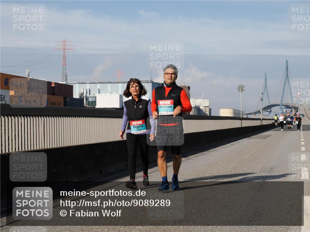03.10.2025 - Köhlbrandbrückenlauf Fabian Wolf http://msf.ph/oto/9089289 03.10.2025 10:24:47 Position 3 2490, 2132 meine-sportfotos.de
