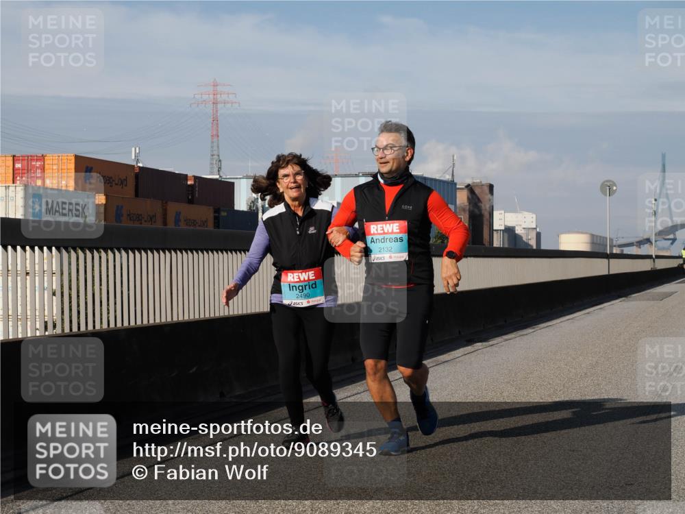 03.10.2025 - Köhlbrandbrückenlauf Fabian Wolf http://msf.ph/oto/9089345 03.10.2025 10:24:48 Position 3 2490, 2132 meine-sportfotos.de