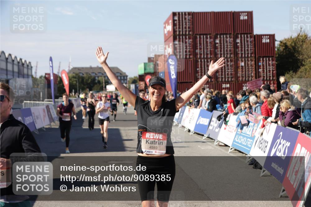03.10.2025 - Köhlbrandbrückenlauf Jannik Wohlers http://msf.ph/oto/9089385 03.10.2025 13:19:21 Ziel 4143, 4593, 4632, 4690, 4725, 4727, 4828, 4996, 5009, 5443, 5451, 5853, 5858, 6057, 6225, 6226, 6230, 6576, 6753 meine-sportfotos.de