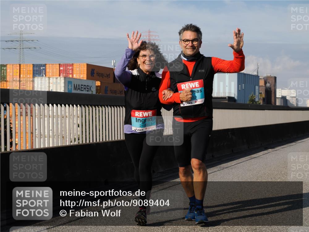 03.10.2025 - Köhlbrandbrückenlauf Fabian Wolf http://msf.ph/oto/9089404 03.10.2025 10:24:49 Position 3 2490 meine-sportfotos.de