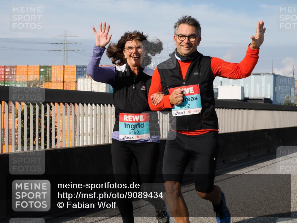 03.10.2025 - Köhlbrandbrückenlauf Fabian Wolf http://msf.ph/oto/9089434 03.10.2025 10:24:49 Position 3 2490, 2132 meine-sportfotos.de