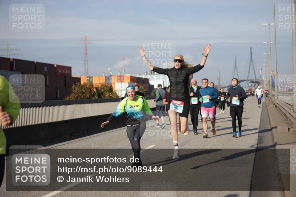 03.10.2025 - Köhlbrandbrückenlauf Jannik Wohlers http://msf.ph/oto/9089444 03.10.2025 10:09:44 Position 3  meine-sportfotos.de