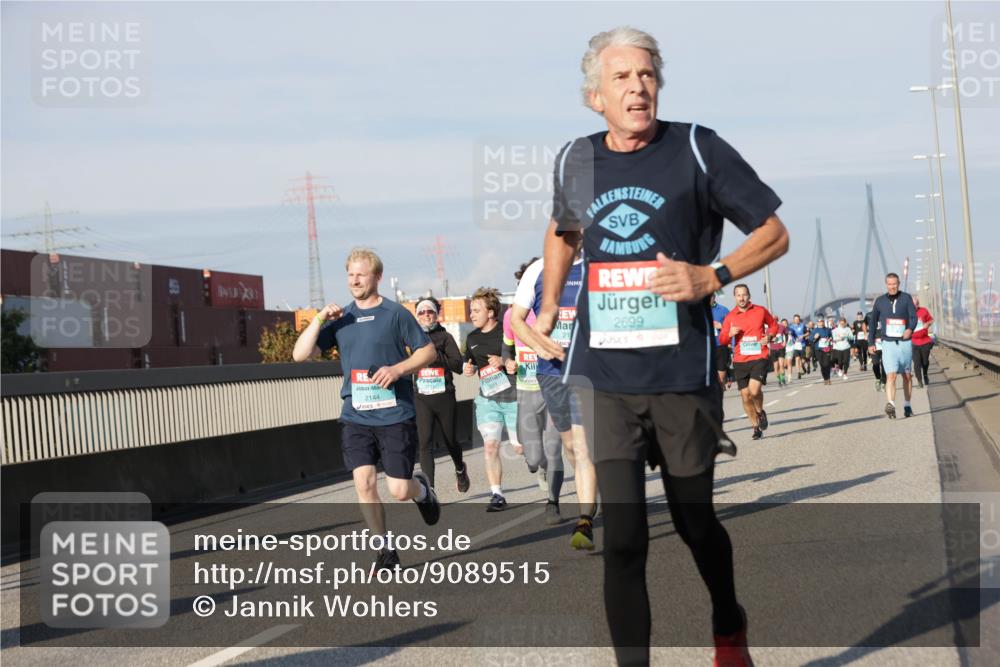 03.10.2025 - Köhlbrandbrückenlauf Jannik Wohlers http://msf.ph/oto/9089515 03.10.2025 09:58:35 Position 3 2144, 2699 meine-sportfotos.de