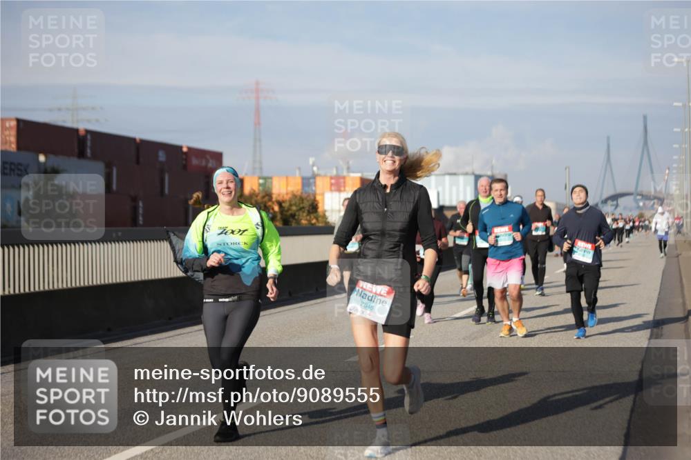 03.10.2025 - Köhlbrandbrückenlauf Jannik Wohlers http://msf.ph/oto/9089555 03.10.2025 10:09:45 Position 3 2845 meine-sportfotos.de