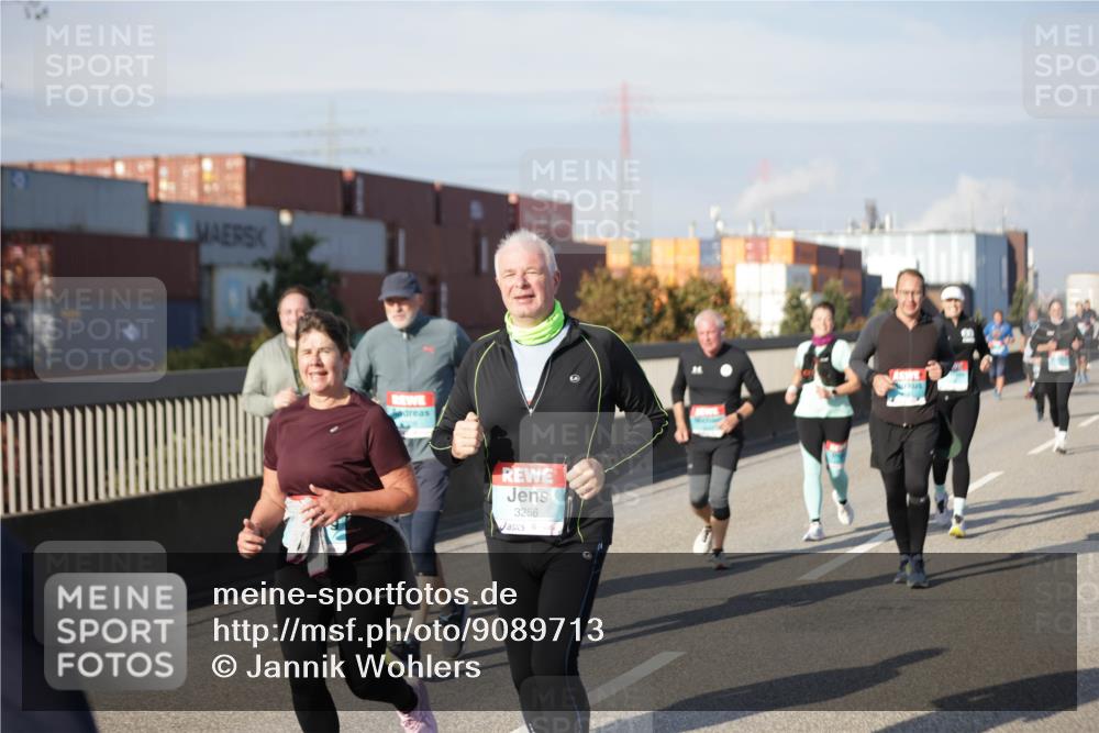 03.10.2025 - Köhlbrandbrückenlauf Jannik Wohlers http://msf.ph/oto/9089713 03.10.2025 10:09:50 Position 3 3256 meine-sportfotos.de