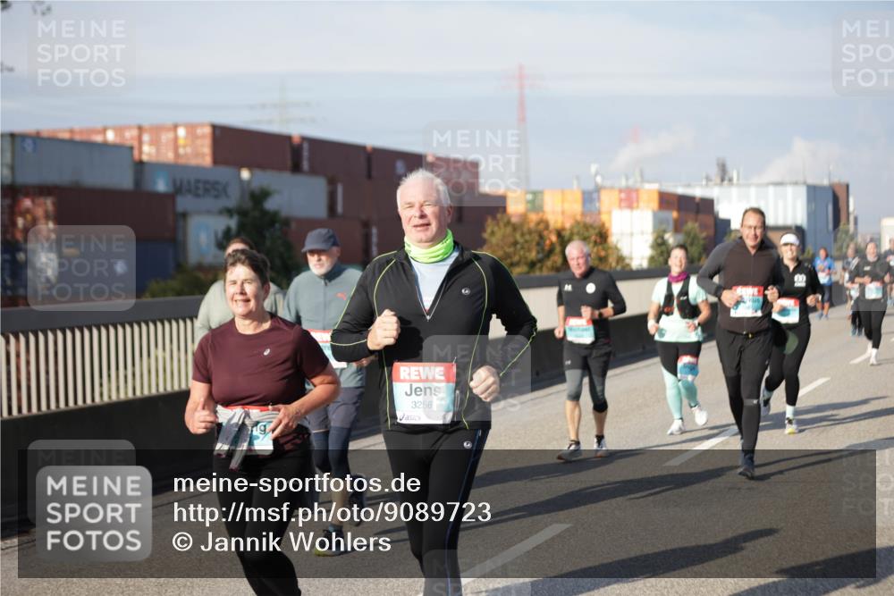 03.10.2025 - Köhlbrandbrückenlauf Jannik Wohlers http://msf.ph/oto/9089723 03.10.2025 10:09:50 Position 3 3256 meine-sportfotos.de
