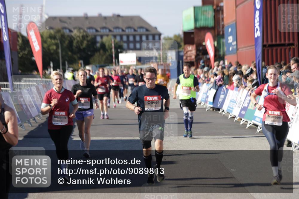 03.10.2025 - Köhlbrandbrückenlauf Jannik Wohlers http://msf.ph/oto/9089813 03.10.2025 13:19:26 Ziel 4593, 4691, 4725, 4828, 4971, 4996, 5009, 5405, 5443, 5451, 5578, 5853, 6057, 6225, 6226, 6230, 6576, 6753, 6776 meine-sportfotos.de