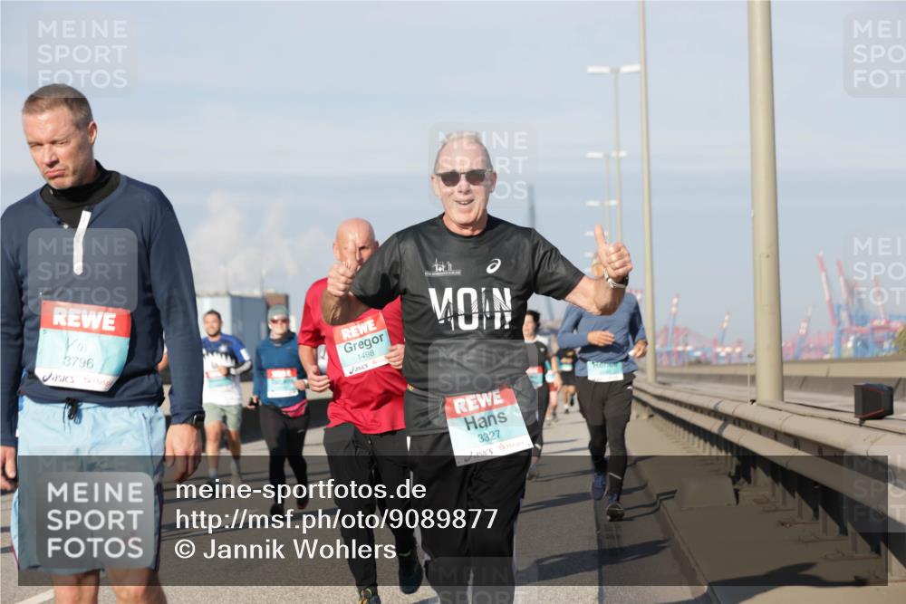 03.10.2025 - Köhlbrandbrückenlauf Jannik Wohlers http://msf.ph/oto/9089877 03.10.2025 09:58:46 Position 3 3796, 1498, 3327 meine-sportfotos.de
