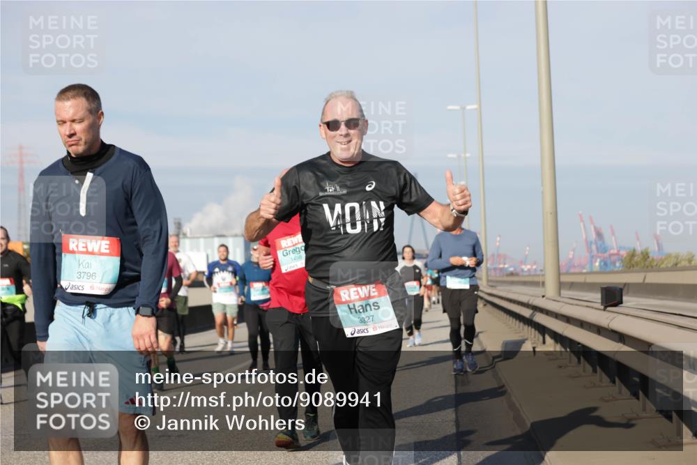 03.10.2025 - Köhlbrandbrückenlauf Jannik Wohlers http://msf.ph/oto/9089941 03.10.2025 09:58:46 Position 3 3796, 1498, 3327 meine-sportfotos.de