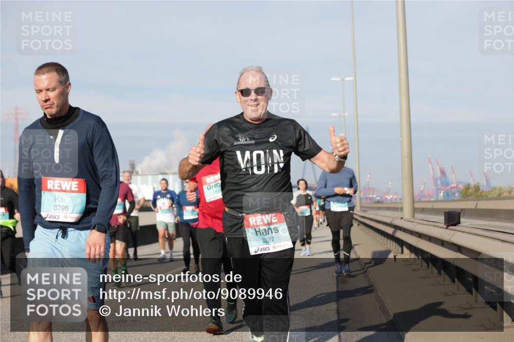 03.10.2025 - Köhlbrandbrückenlauf Jannik Wohlers http://msf.ph/oto/9089946 03.10.2025 09:58:46 Position 3 3796, 1498, 3327 meine-sportfotos.de