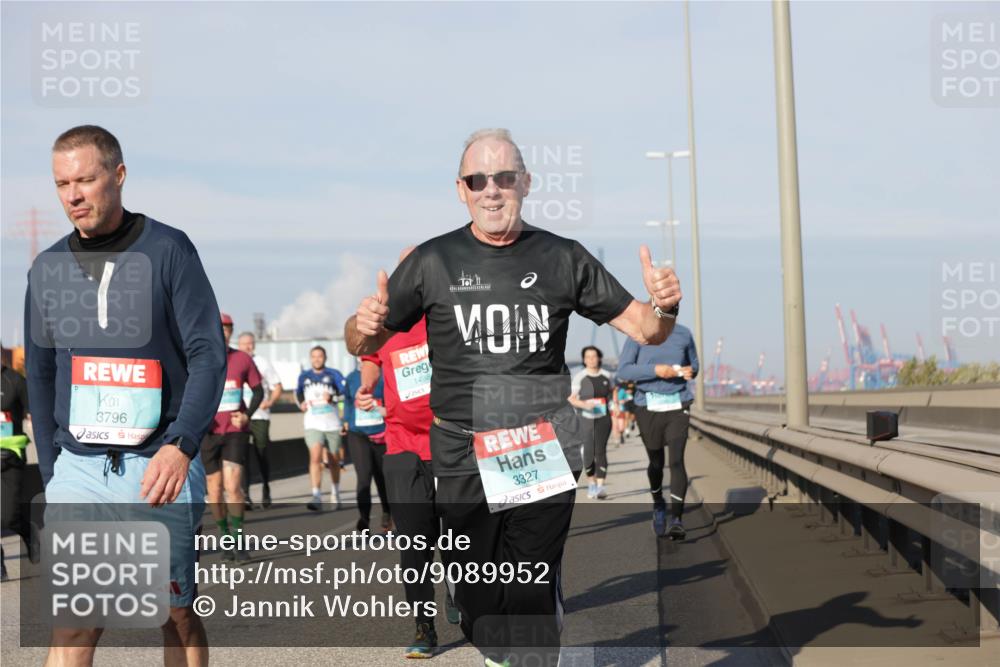 03.10.2025 - Köhlbrandbrückenlauf Jannik Wohlers http://msf.ph/oto/9089952 03.10.2025 09:58:46 Position 3 1, 3796, 1498, 3327 meine-sportfotos.de