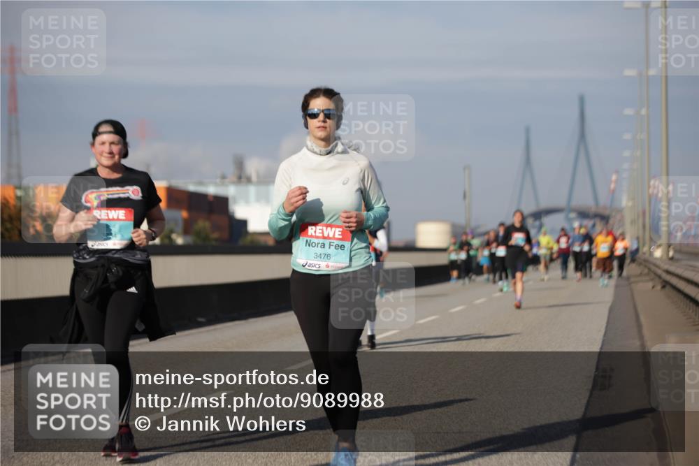 03.10.2025 - Köhlbrandbrückenlauf Jannik Wohlers http://msf.ph/oto/9089988 03.10.2025 10:10:10 Position 3 3476 meine-sportfotos.de