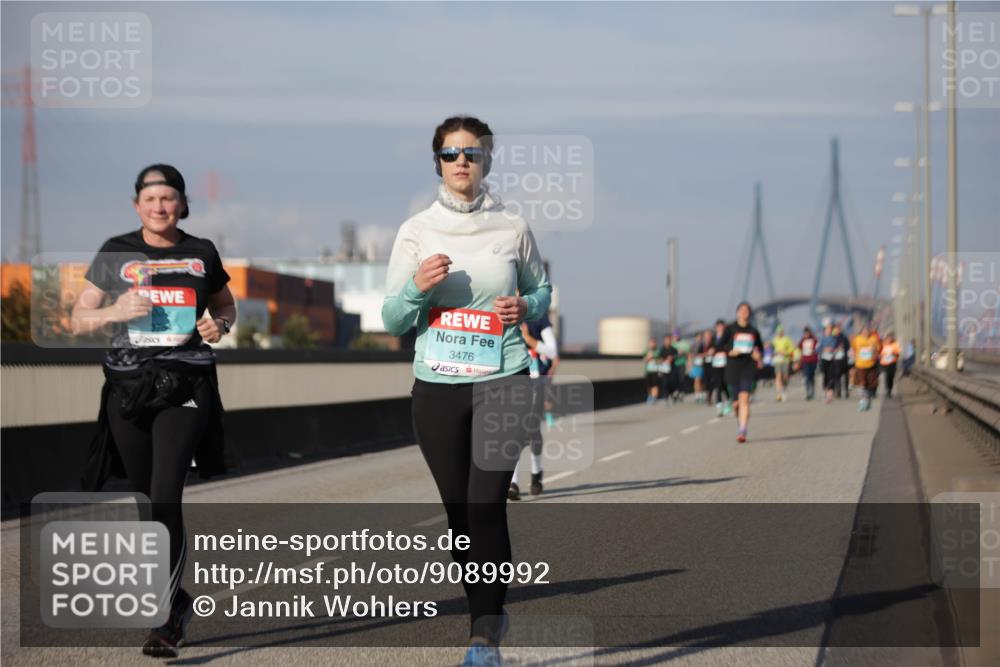 03.10.2025 - Köhlbrandbrückenlauf Jannik Wohlers http://msf.ph/oto/9089992 03.10.2025 10:10:10 Position 3 3476 meine-sportfotos.de