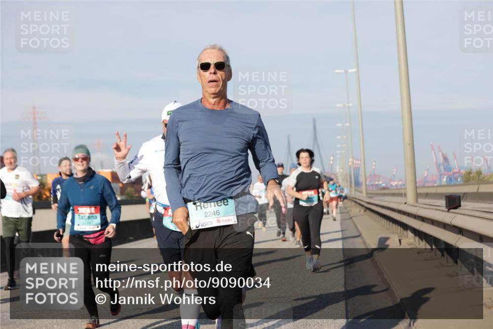 03.10.2025 - Köhlbrandbrückenlauf Jannik Wohlers http://msf.ph/oto/9090034 03.10.2025 09:58:49 Position 3 2079, 2246 meine-sportfotos.de