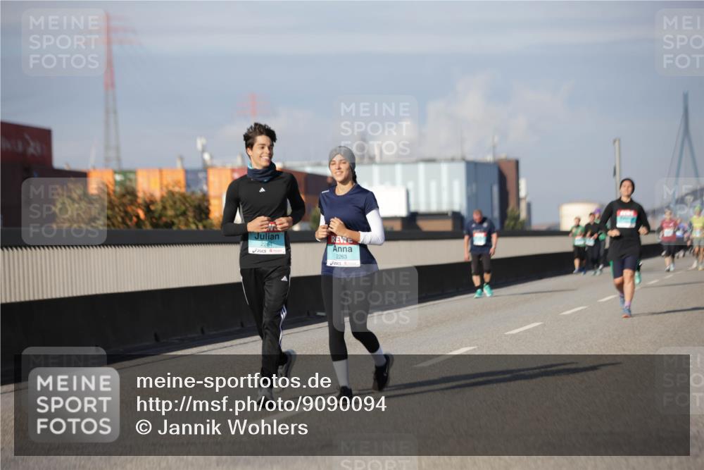 03.10.2025 - Köhlbrandbrückenlauf Jannik Wohlers http://msf.ph/oto/9090094 03.10.2025 10:10:13 Position 3 2264, 2263 meine-sportfotos.de