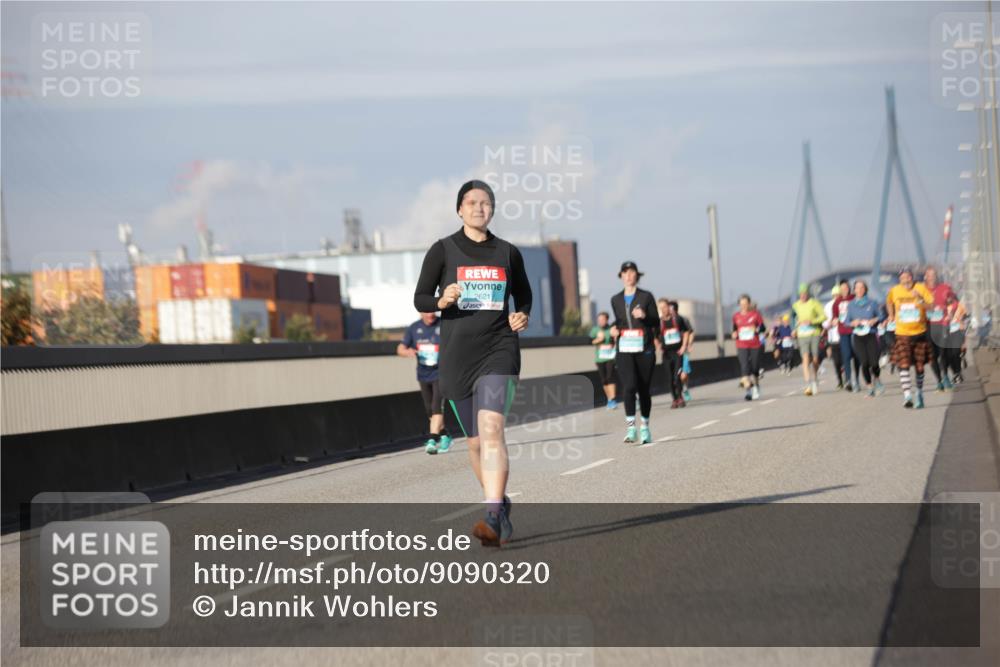 03.10.2025 - Köhlbrandbrückenlauf Jannik Wohlers http://msf.ph/oto/9090320 03.10.2025 10:10:18 Position 3 2621 meine-sportfotos.de