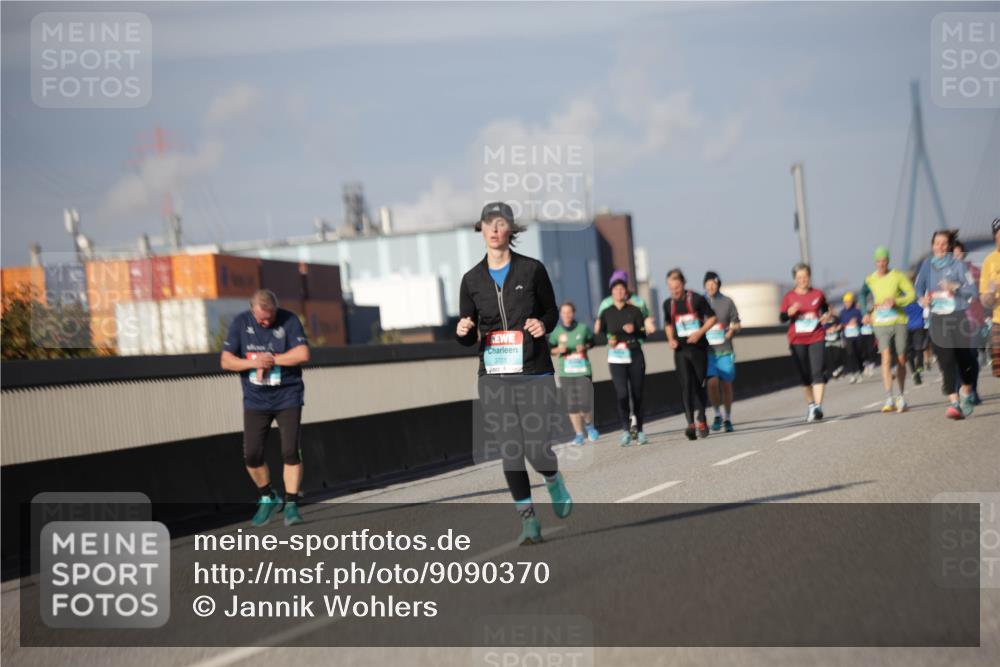 03.10.2025 - Köhlbrandbrückenlauf Jannik Wohlers http://msf.ph/oto/9090370 03.10.2025 10:10:22 Position 3 3701 meine-sportfotos.de