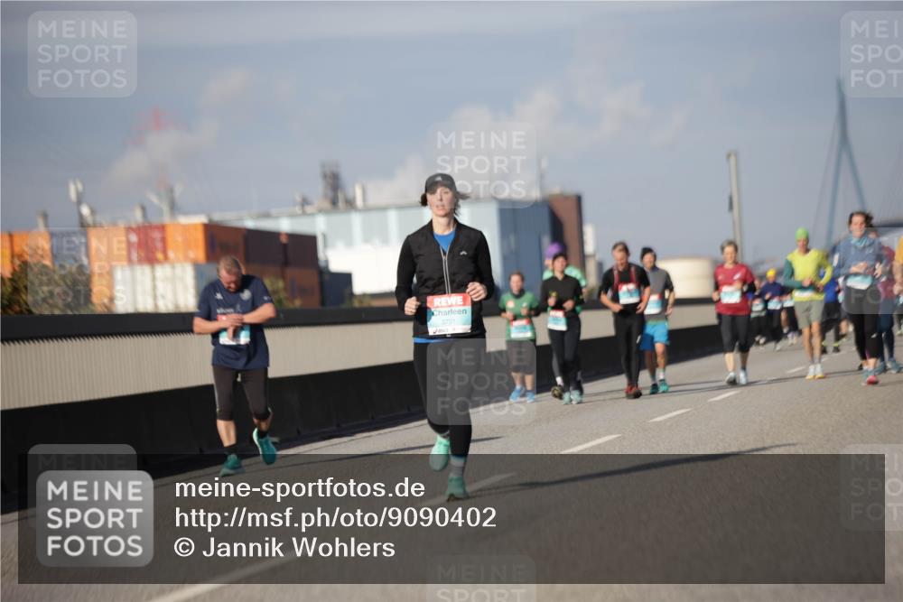 03.10.2025 - Köhlbrandbrückenlauf Jannik Wohlers http://msf.ph/oto/9090402 03.10.2025 10:10:22 Position 3 3701 meine-sportfotos.de