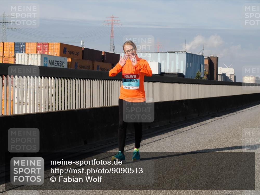 03.10.2025 - Köhlbrandbrückenlauf Fabian Wolf http://msf.ph/oto/9090513 03.10.2025 10:26:12 Position 3 2669 meine-sportfotos.de