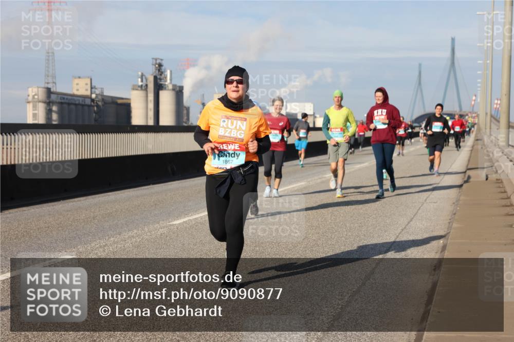 03.10.2025 - Köhlbrandbrückenlauf Lena Gebhardt http://msf.ph/oto/9090877 03.10.2025 10:07:45 Position 2 1867 meine-sportfotos.de