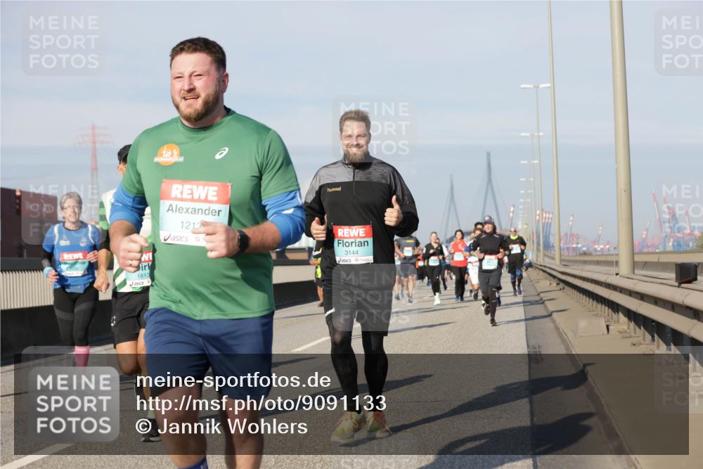 03.10.2025 - Köhlbrandbrückenlauf Jannik Wohlers http://msf.ph/oto/9091133 03.10.2025 09:59:18 Position 3 1813, 1213, 3144 meine-sportfotos.de