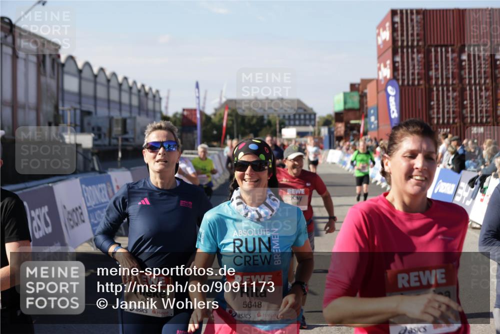 03.10.2025 - Köhlbrandbrückenlauf Jannik Wohlers http://msf.ph/oto/9091173 03.10.2025 13:19:44 Ziel 4376, 4539, 4981, 5047, 5059, 5148, 5647, 5648, 5650, 5704, 5838, 5931, 5975, 6382, 6383, 6509, 6600, 6660, 6730 meine-sportfotos.de
