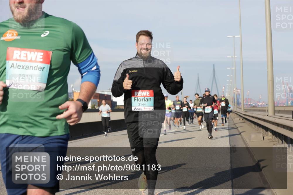 03.10.2025 - Köhlbrandbrückenlauf Jannik Wohlers http://msf.ph/oto/9091183 03.10.2025 09:59:19 Position 3 1213, 3144 meine-sportfotos.de
