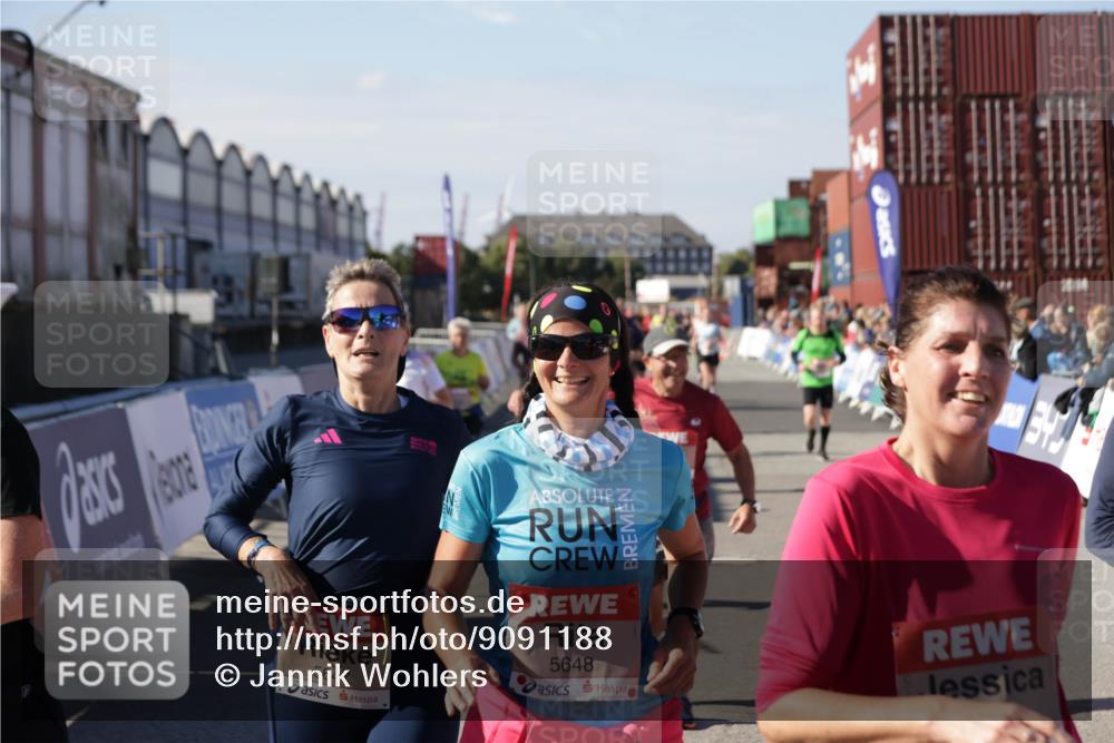 03.10.2025 - Köhlbrandbrückenlauf Jannik Wohlers http://msf.ph/oto/9091188 03.10.2025 13:19:45 Ziel 4376, 4539, 4981, 5047, 5059, 5148, 5647, 5648, 5650, 5704, 5838, 5931, 5975, 6382, 6383, 6509, 6600, 6660, 6730 meine-sportfotos.de