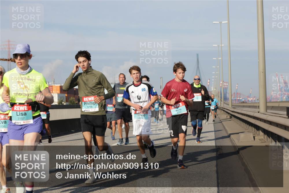 03.10.2025 - Köhlbrandbrückenlauf Jannik Wohlers http://msf.ph/oto/9091310 03.10.2025 09:59:25 Position 3 106, 3107, 1738, 2878, 3727 meine-sportfotos.de