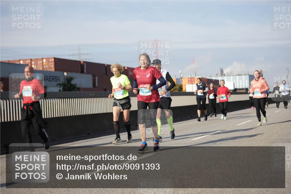 03.10.2025 - Köhlbrandbrückenlauf Jannik Wohlers http://msf.ph/oto/9091393 03.10.2025 10:11:04 Position 3 347 meine-sportfotos.de