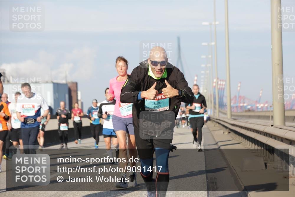 03.10.2025 - Köhlbrandbrückenlauf Jannik Wohlers http://msf.ph/oto/9091417 03.10.2025 09:59:27 Position 3 3507, 3843 meine-sportfotos.de