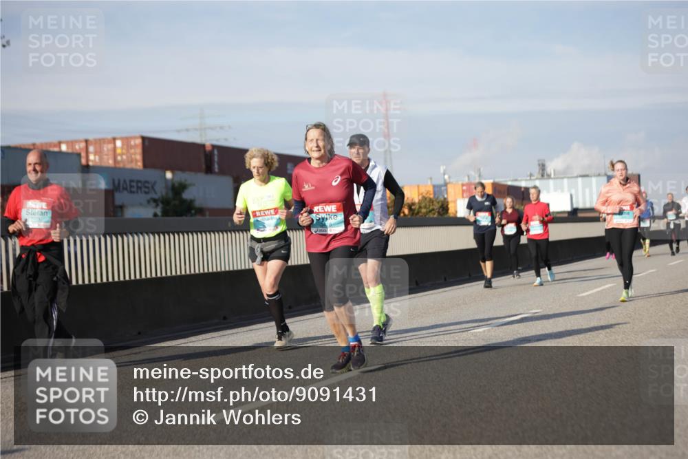 03.10.2025 - Köhlbrandbrückenlauf Jannik Wohlers http://msf.ph/oto/9091431 03.10.2025 10:11:04 Position 3  meine-sportfotos.de