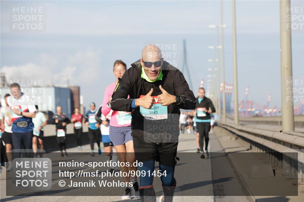 03.10.2025 - Köhlbrandbrückenlauf Jannik Wohlers http://msf.ph/oto/9091454 03.10.2025 09:59:28 Position 3 3843, 3507 meine-sportfotos.de