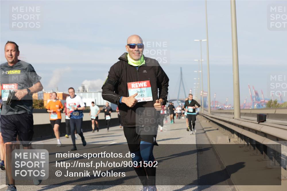 03.10.2025 - Köhlbrandbrückenlauf Jannik Wohlers http://msf.ph/oto/9091502 03.10.2025 09:59:28 Position 3 30, 3843 meine-sportfotos.de