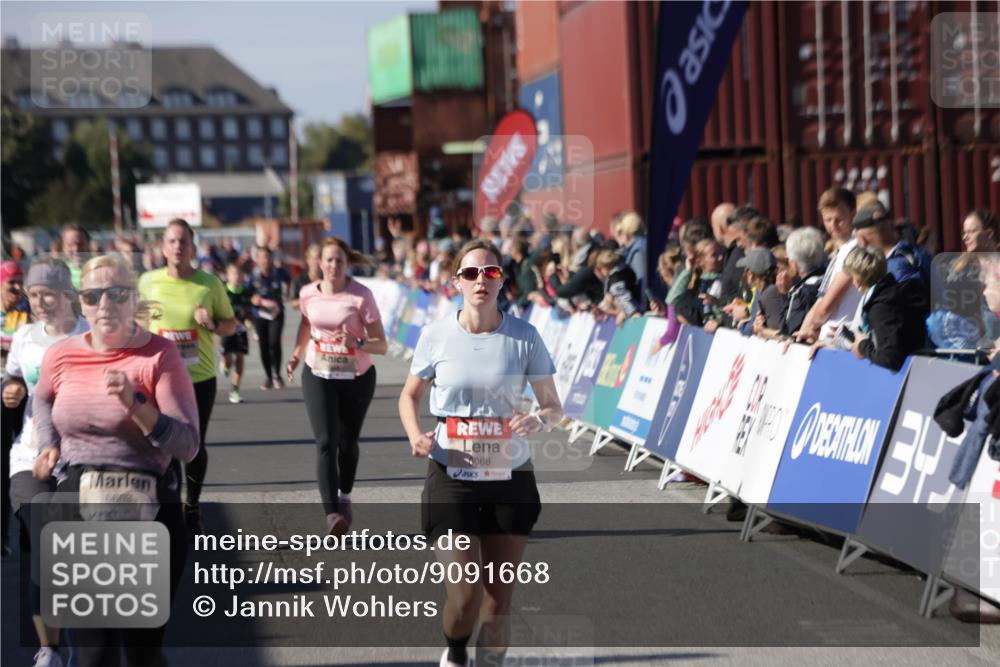 03.10.2025 - Köhlbrandbrückenlauf Jannik Wohlers http://msf.ph/oto/9091668 03.10.2025 13:19:53 Ziel 4376, 4539, 5047, 5059, 5148, 5647, 5648, 5656, 5657, 5658, 5704, 5841, 6068, 6414, 6509, 6567, 6568, 6660, 6663, 6730 meine-sportfotos.de